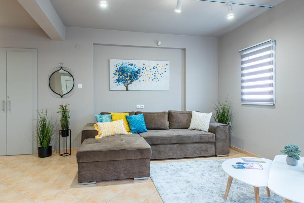 Veria Panorama Luxury Suite With Garden 2 Exterior photo